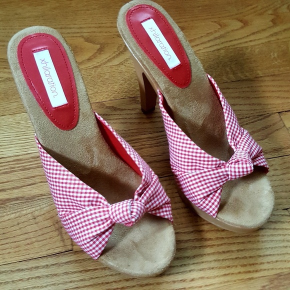 Xhilaration Shoes - Exhilaration Heel Open Toe Graham shoe Size 7.5